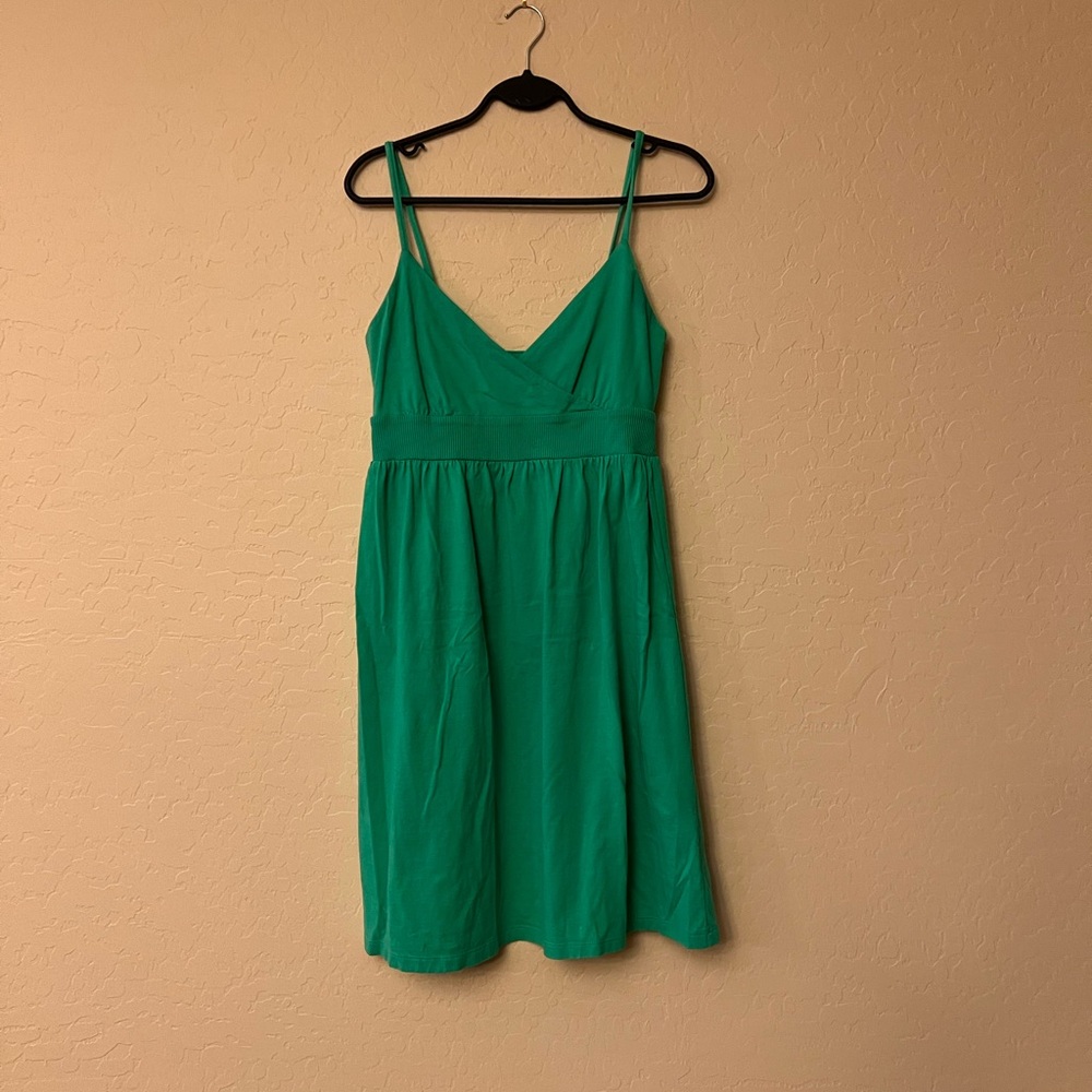 Old Navy Green Cami Dress - Picture 5 of 15